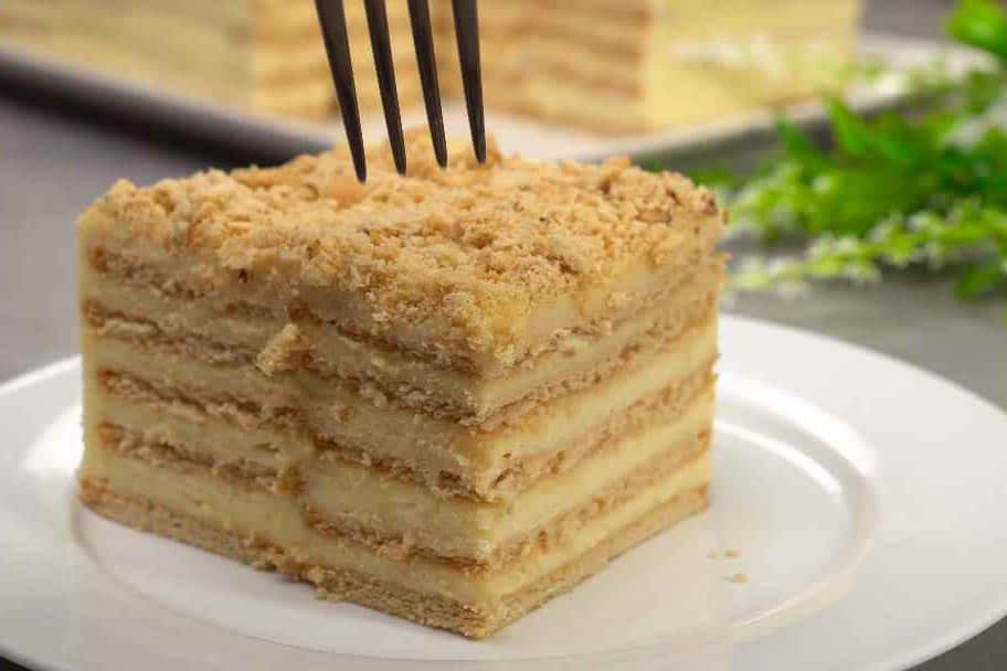 Easy Napoleon Cake Recipe