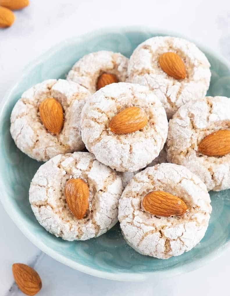 Easy & Amazing Almond Cookies