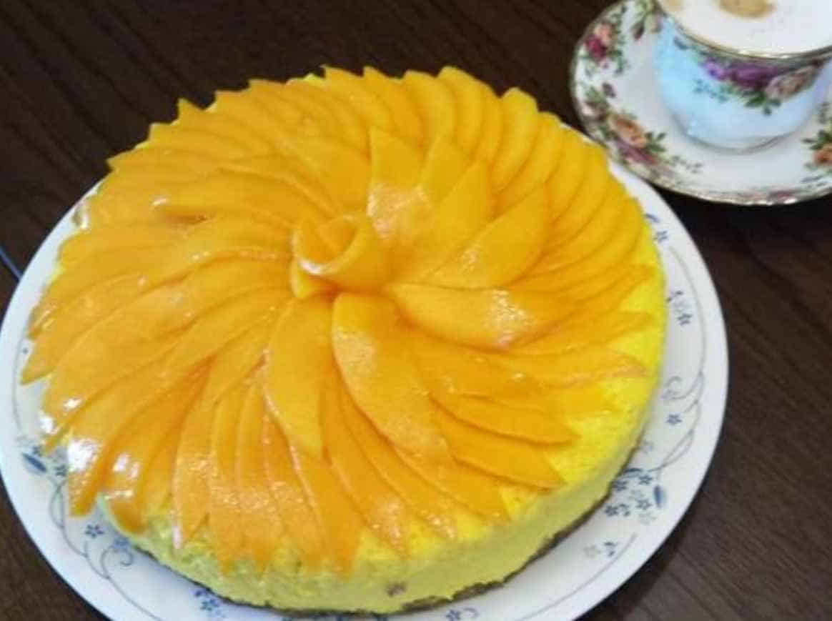 Mango and Pineapple Mousse Cake