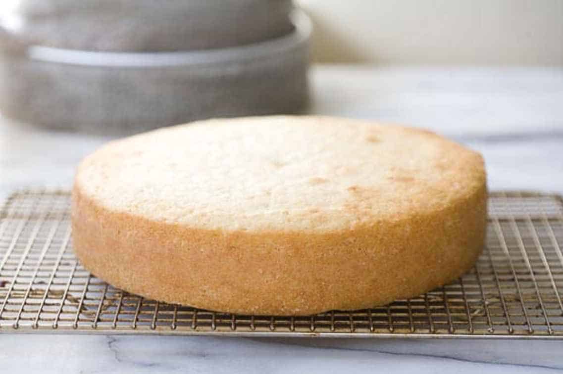 Tips for Preventing Common Cake Cooling Issues